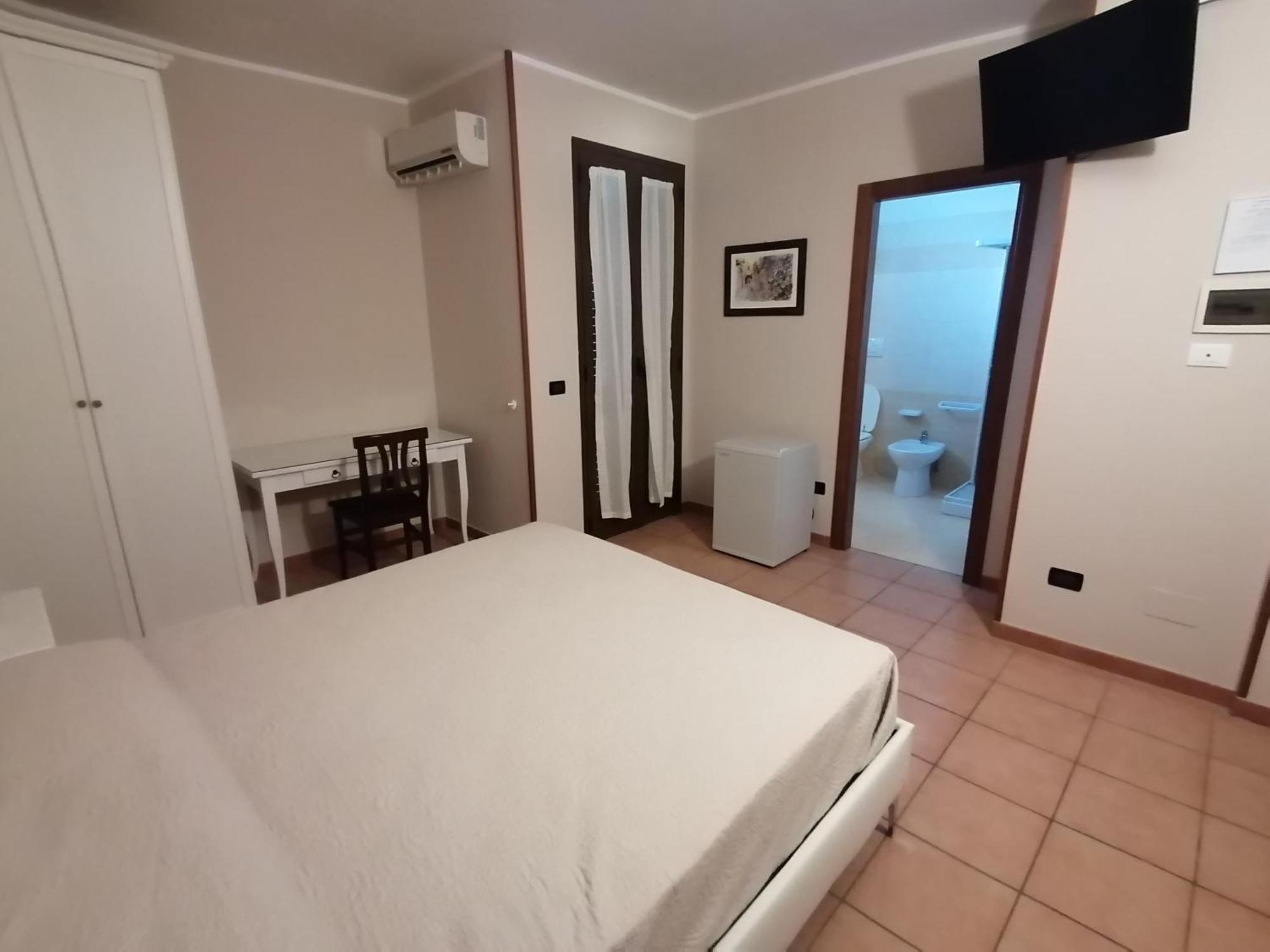 Tenuta Pigliano Hotel Bagnolo del Salento エクステリア 写真